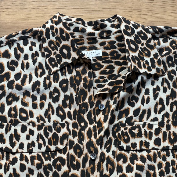 EQUIPMENT | XS | Leopard Silk Blouse - Picture 2 of 2